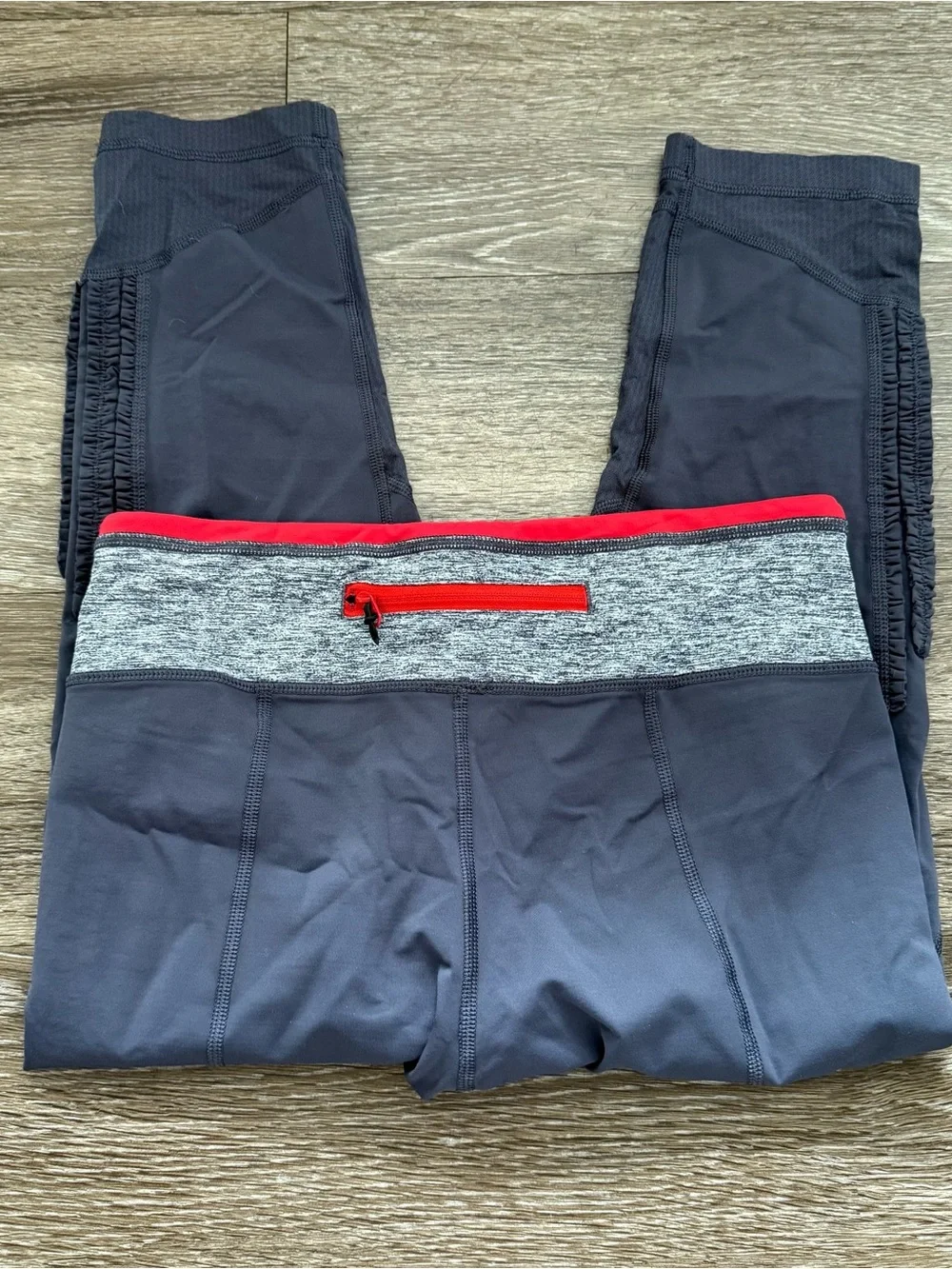Lululemon Crop Leggings Grey